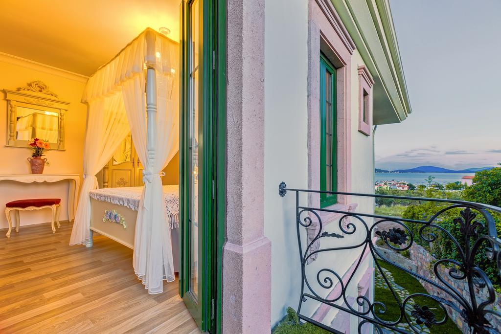 Cunda Esen Hotel Ayvalı Exteriör bild