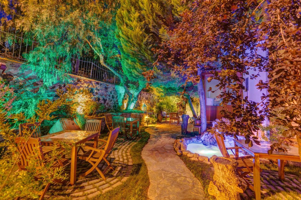 Cunda Esen Hotel Ayvalı Exteriör bild